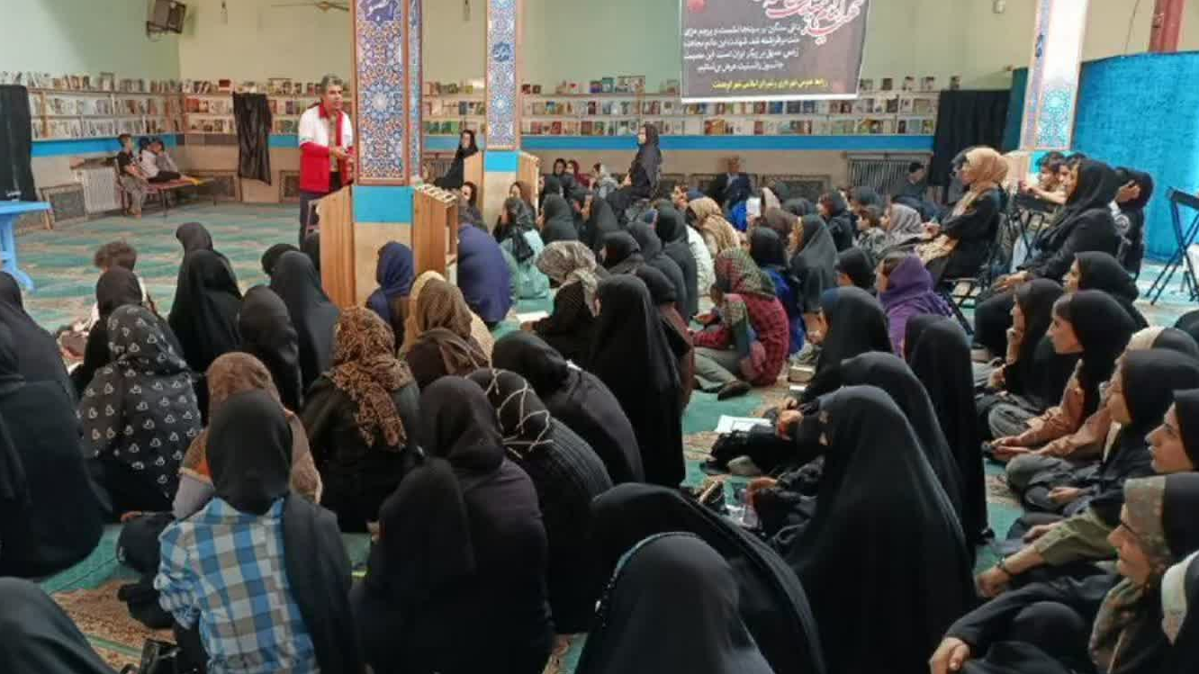نهضت ملی امداد و نجات در سراسر استان لرستان در حال برگزاری است