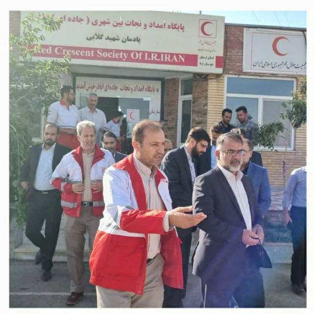 بازدید استاندار استان لرستان به همراه هیات همراه و فرماندار شهرستان ازنا از پایگاه امداد و نجات جاده ای اباذر جمعیت هلال احمر شهرستان ازنا