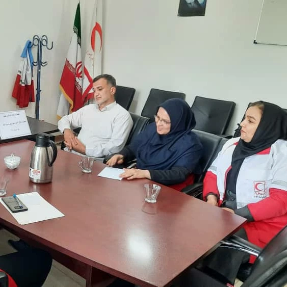 جلسه اعضای باشگاه امدادگران و نجاتگران جمعیت هلال احمر شهرستان خرم آباد