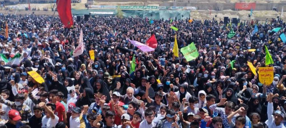 سرود، سلام فرمانده، در شهرستان دلفان لرستان طنین انداز شد.